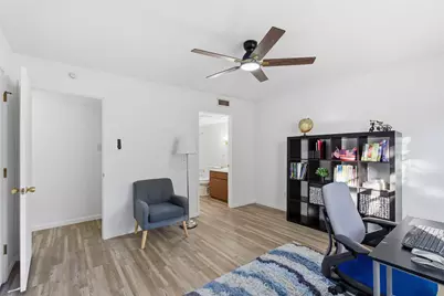 5817 Sandhurst Lane #B, Dallas, TX 75206 - Photo 8