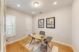 1128 Berkshire Wy, Copper Canyon, TX 75077 - Photo 4