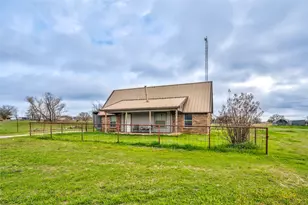1106 Hcr 1414, Covington, TX 76636 - Photo 1