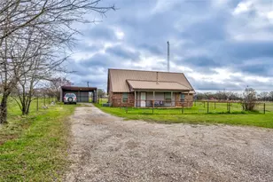 1106 Hcr 1414, Covington, TX 76636 - Photo 4