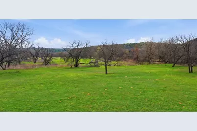 15001 Mitchell Bend Court, Granbury, TX 76048 - Photo 18