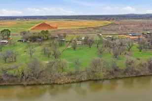 15001 Mitchell Bend Ct, Granbury, TX 76048 - Photo 6