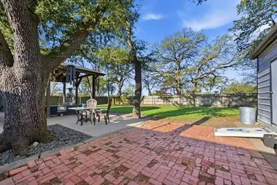 1704 S Houston Street, Kaufman, TX 75142 - Photo 30