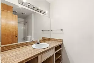 1905 Alamo Dr, Arlington, TX 76012 - Photo 20