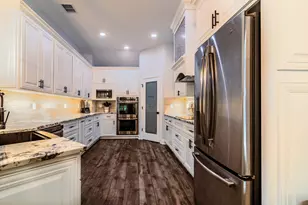 1100 Horizon Trace Dr, Azle, TX 76020 - Photo 18