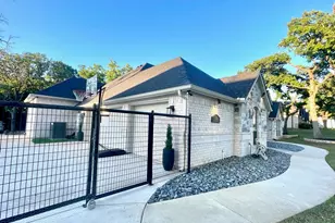 1100 Horizon Trace Dr, Azle, TX 76020 - Photo 6