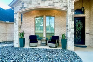 1100 Horizon Trace Dr, Azle, TX 76020 - Photo 2