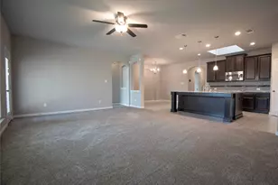 545 Braewick Dr, Fort Worth, TX 76131 - Photo 2