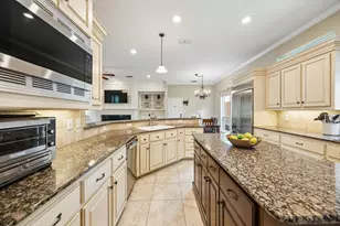 1401 Beaver Creek Dr, Plano, TX 75093 - Photo 12