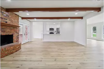 1835 E Cedar Elm Drive, Arlington, TX 76012 - Photo 8