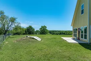 2025 Co Rd 1792, Sunset, TX 76270 - Photo 6