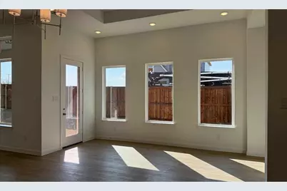 7104 Bergamot Drive, McKinney, TX 75071 - Photo 6