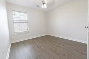 1348 E Maddox, Fort Worth, TX 76104 - Photo 16