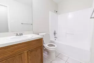 1348 E Maddox, Fort Worth, TX 76104 - Photo 18