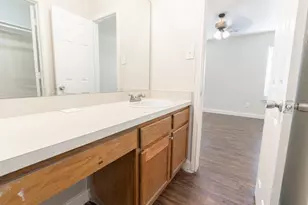 1348 E Maddox, Fort Worth, TX 76104 - Photo 12