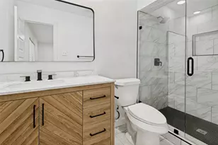 2105 Newbury Dr, Arlington, TX 76014 - Photo 24