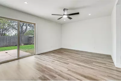 2105 Newbury Drive, Arlington, TX 76014 - Photo 4