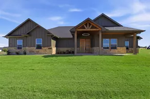 6657 Buffalo Rdg Cir, Godley, TX 76044 - Photo 1
