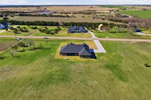 6657 Buffalo Rdg Cir, Godley, TX 76044 - Photo 30