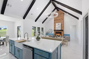 6657 Buffalo Rdg Cir, Godley, TX 76044 - Photo 10