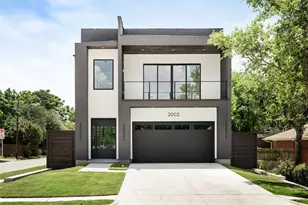 2002 Angelina Dr, Dallas, TX 75212 - Photo 1