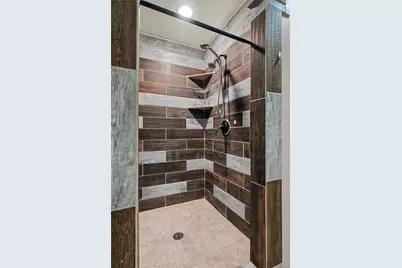 5325 Trentman Street, Fort Worth, TX 76119 - Photo 16