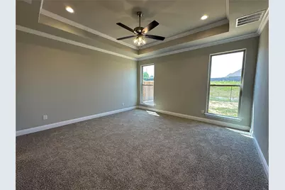 2009 Belle Lagos Ln, Cleburne, TX 76033 - Photo 16