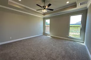 2009 Belle Lagos Ln, Cleburne, TX 76033 - Photo 16