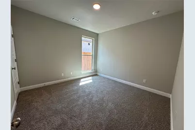 2009 Belle Lagos Ln, Cleburne, TX 76033 - Photo 8