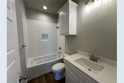 2009 Belle Lagos Ln, Cleburne, TX 76033 - Photo 10