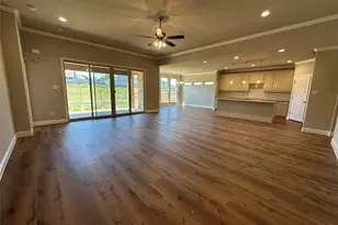 2009 Belle Lagos Ln, Cleburne, TX 76033 - Photo 4