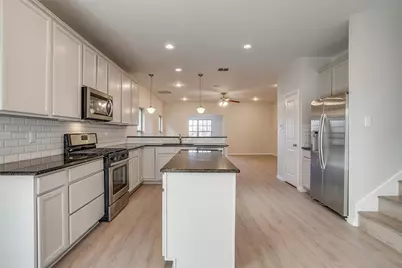 3703 Byers Avenue, Fort Worth, TX 76107 - Photo 18