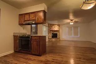 3109 Meadow Wood Ln, Bedford, TX 76021 - Photo 4