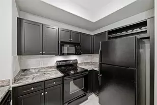 330 Las Colinas Blvd E, Irving, TX 75039 - Photo 10