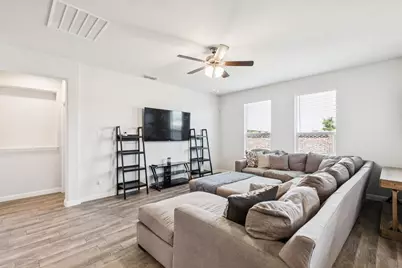 1449 Archway Court, Justin, TX 76247 - Photo 4