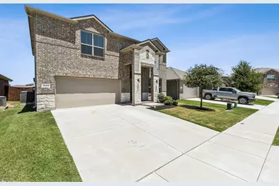 1449 Archway Court, Justin, TX 76247 - Photo 2
