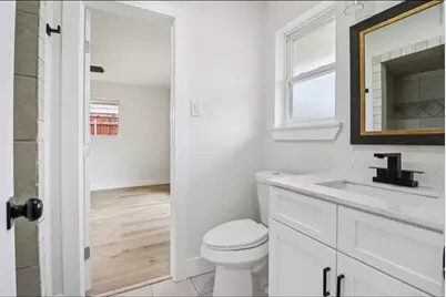 1835 E Cedar Elm Drive, Arlington, TX 76012 - Photo 18