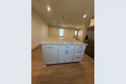 1047 Davis Street N, Sulphur Springs, TX 75482 - Photo 8