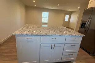 1047 Davis Street N, Sulphur Springs, TX 75482 - Photo 8