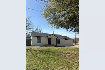 1047 Davis Street N, Sulphur Springs, TX 75482 - Photo 2