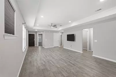 804 Freedom Lane, Little Elm, TX 76227 - Photo 10