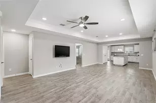 804 Freedom Ln, Little Elm, TX 76227 - Photo 8