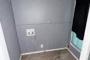 3532 Pioneer St, Fort Worth, TX 76119 - Photo 14