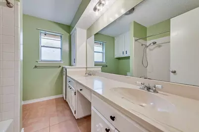 2805 Oak Valley Drive, Arlington, TX 76016 - Photo 20