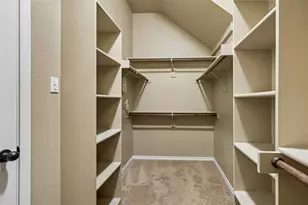 300 Madison St, Burleson, TX 76028 - Photo 18