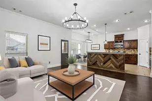 300 Madison St, Burleson, TX 76028 - Photo 12