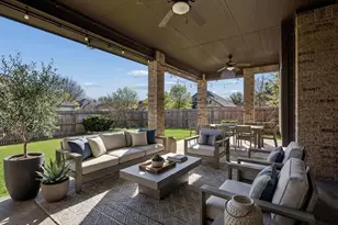 300 Madison St, Burleson, TX 76028 - Photo 26