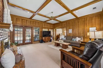 3207 Spring Lake Drive, Richardson, TX 75082 - Photo 8