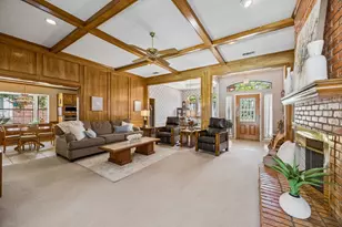 3207 Spring Lake Dr, Richardson, TX 75082 - Photo 10