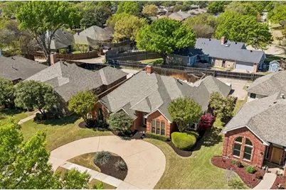 3207 Spring Lake Drive, Richardson, TX 75082 - Photo 2